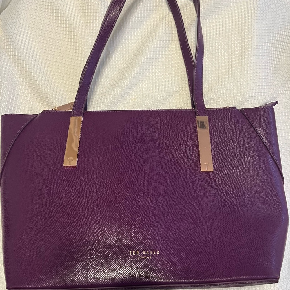 Ted Baker burguendy/ purple tote pre owen - Picture 7 of 8